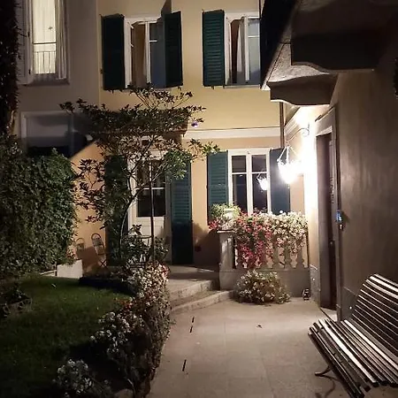 Casa Lari Apart Otel Stresa