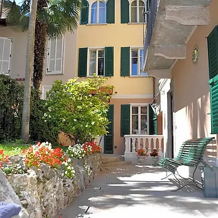 Casa Lari
