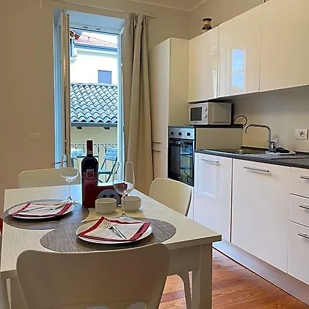 מלון דירות Casa Lari 4*