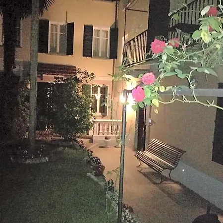 Casa Lari 4* סטרסה