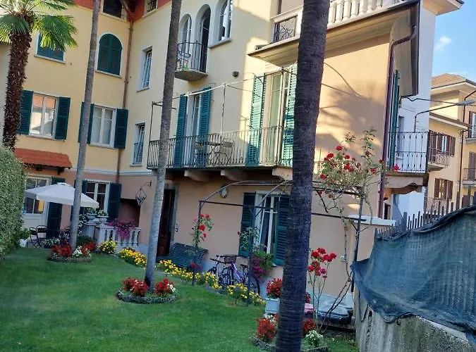Casa Lari Stresa