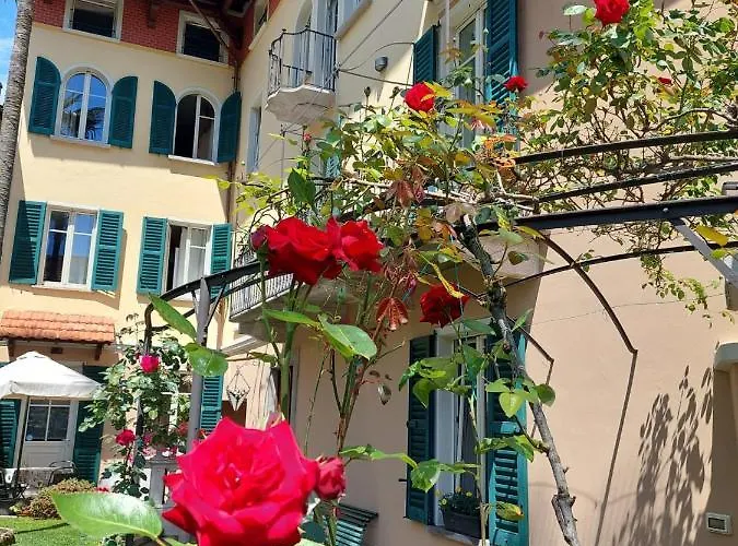Lejlighedshotel Casa Lari Stresa